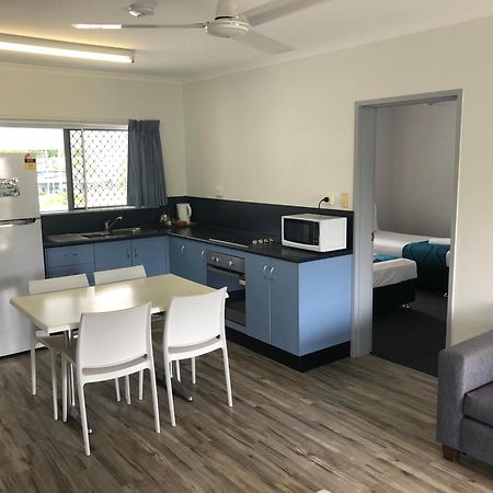Cocos Holiday Apartments Trinity Beach Bilik gambar